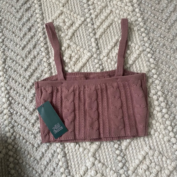 Knit crop tank top - Picture 2 of 3